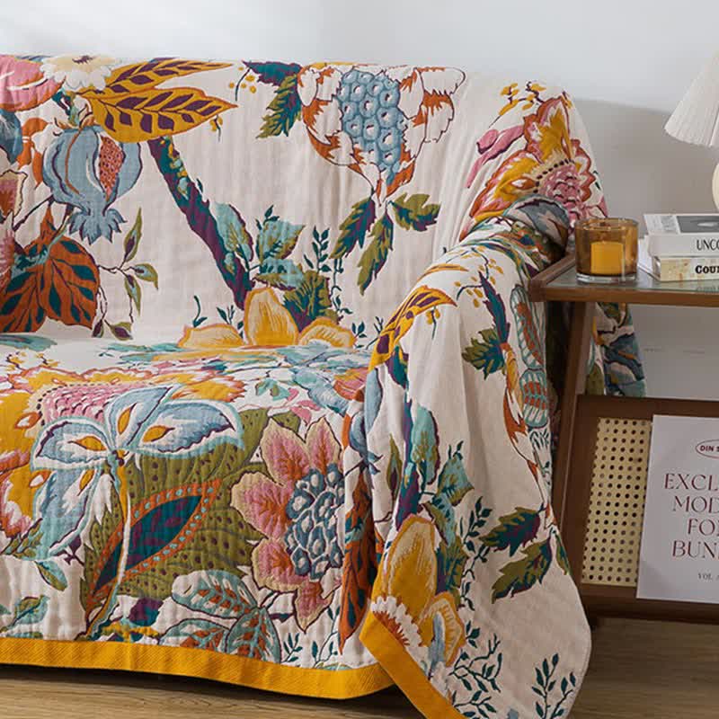 Couette réversible en gaze de coton avec un motif floral rustique