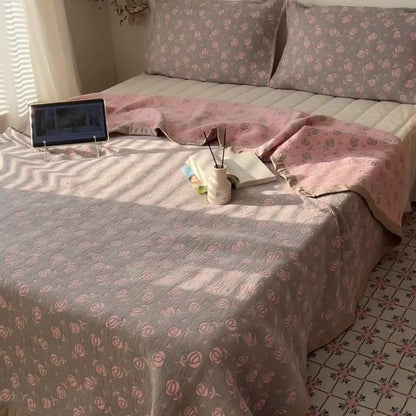 Couette réversible en gaze de coton à motif rose