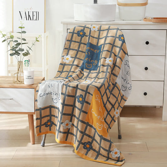 Serviette de bain en gaze de coton à motif floral et à carreaux