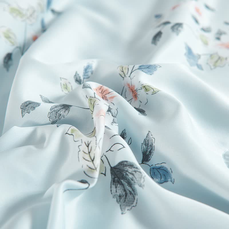 Couette d'été douce et rustique bleue à motif floral
