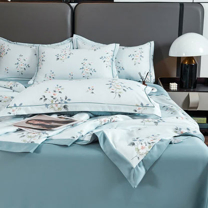 Couette d'été douce et rustique bleue à motif floral