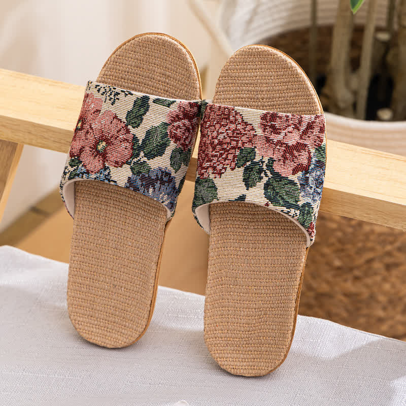 Chaussons antidérapants à semelle souple et motif floral