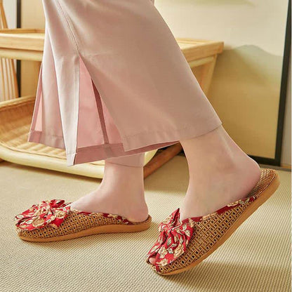 Chaussons en lin tissé avec nœud en rotin