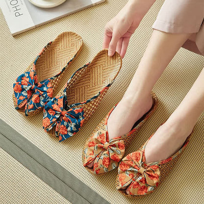 Chaussons en lin tissé avec nœud en rotin