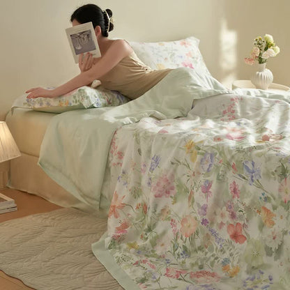 Parure de lit d'été douce avec motif floral pastoral (4 pièces)