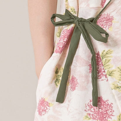Chemise de nuit rembourrée de style campagnard avec motif floral, manches courtes et poche