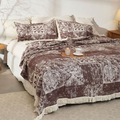 Couette douce en gaze de pur coton de style ethnique avec pompons