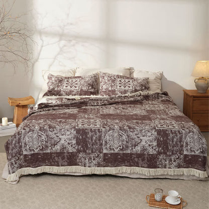 Couette douce en gaze de pur coton de style ethnique avec pompons