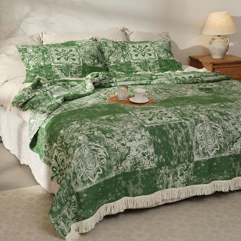Couette douce en gaze de pur coton de style ethnique avec pompons