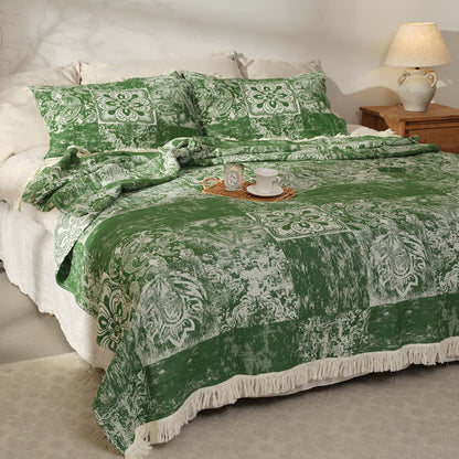 Couette douce en gaze de pur coton de style ethnique avec pompons