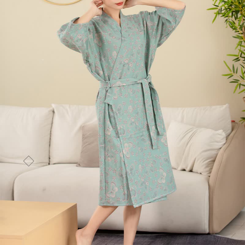 Peignoir en gaze double épaisseur en jacquard teint en fil avec motif floral et papillon
