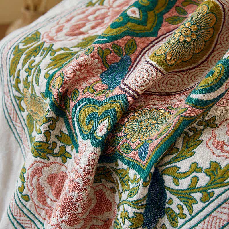 Serviette de bain élégante et absorbante en gaze de pur coton à motif floral