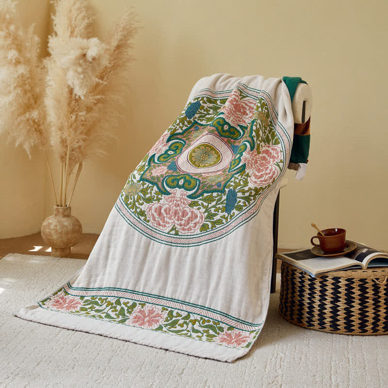 Serviette de bain élégante et absorbante en gaze de pur coton à motif floral