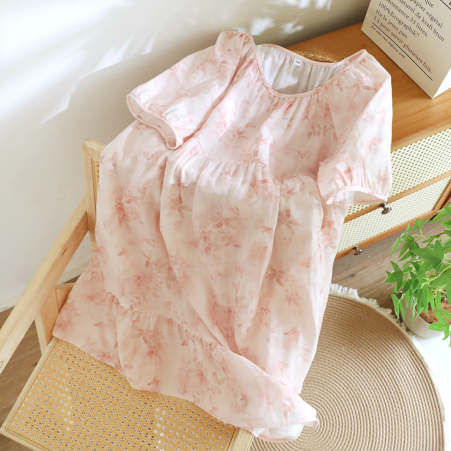 Chemise de nuit à manches courtes en gaze de coton de style campagnard avec motif floral