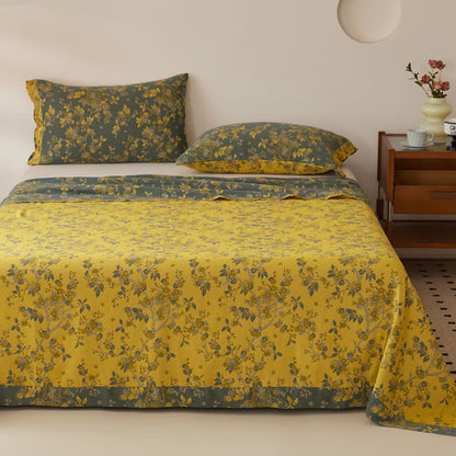 Couverture réversible en gaze de coton de style vintage avec motif de fleurs de prunier