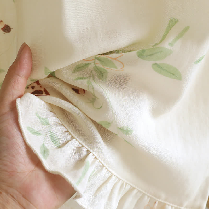 Ensemble de vêtements d'intérieur rembourrés avec volants floraux et papillons