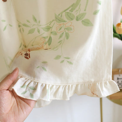Ensemble de vêtements d'intérieur rembourrés avec volants floraux et papillons