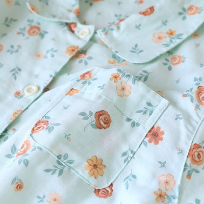 Ensemble pyjama rustique en double gaze de coton à motif floral
