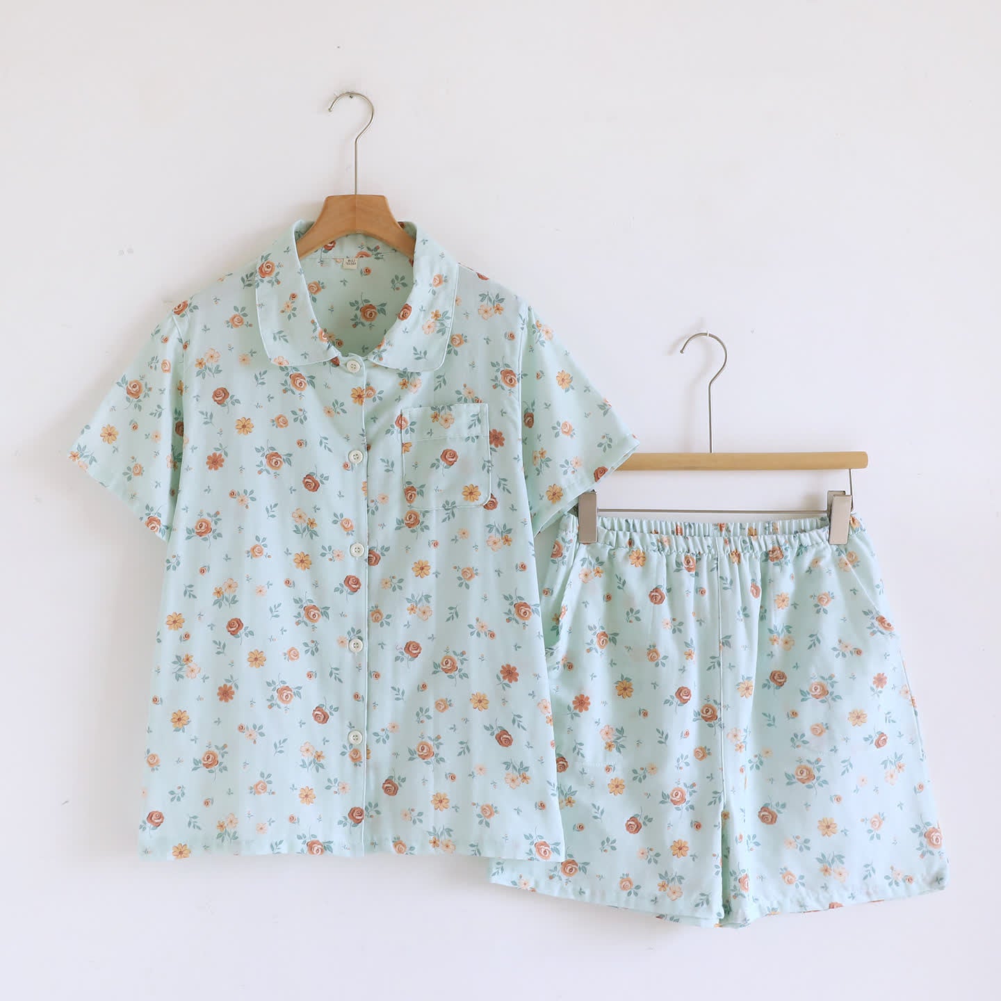 Ensemble pyjama rustique en double gaze de coton à motif floral