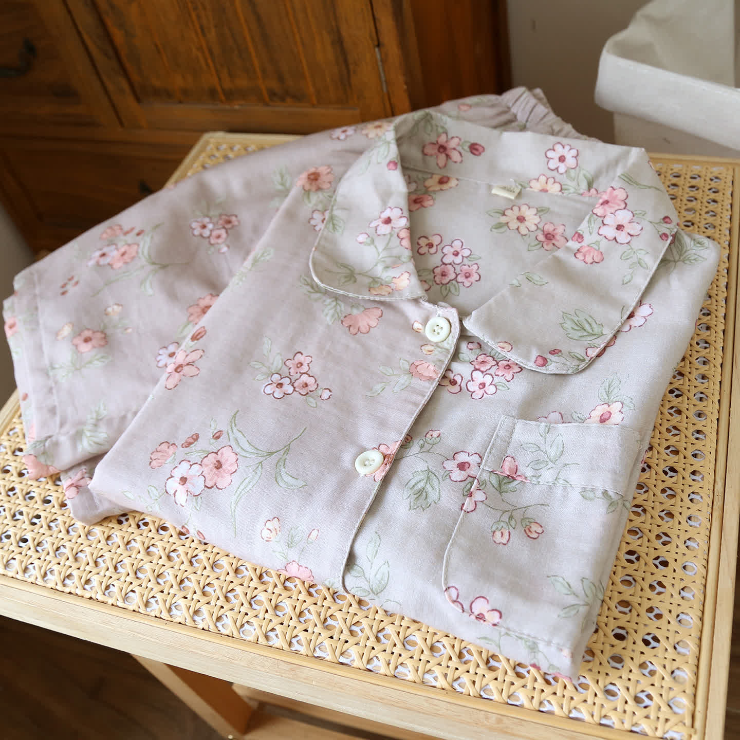 Ensemble pyjama rustique en double gaze de coton à motif floral