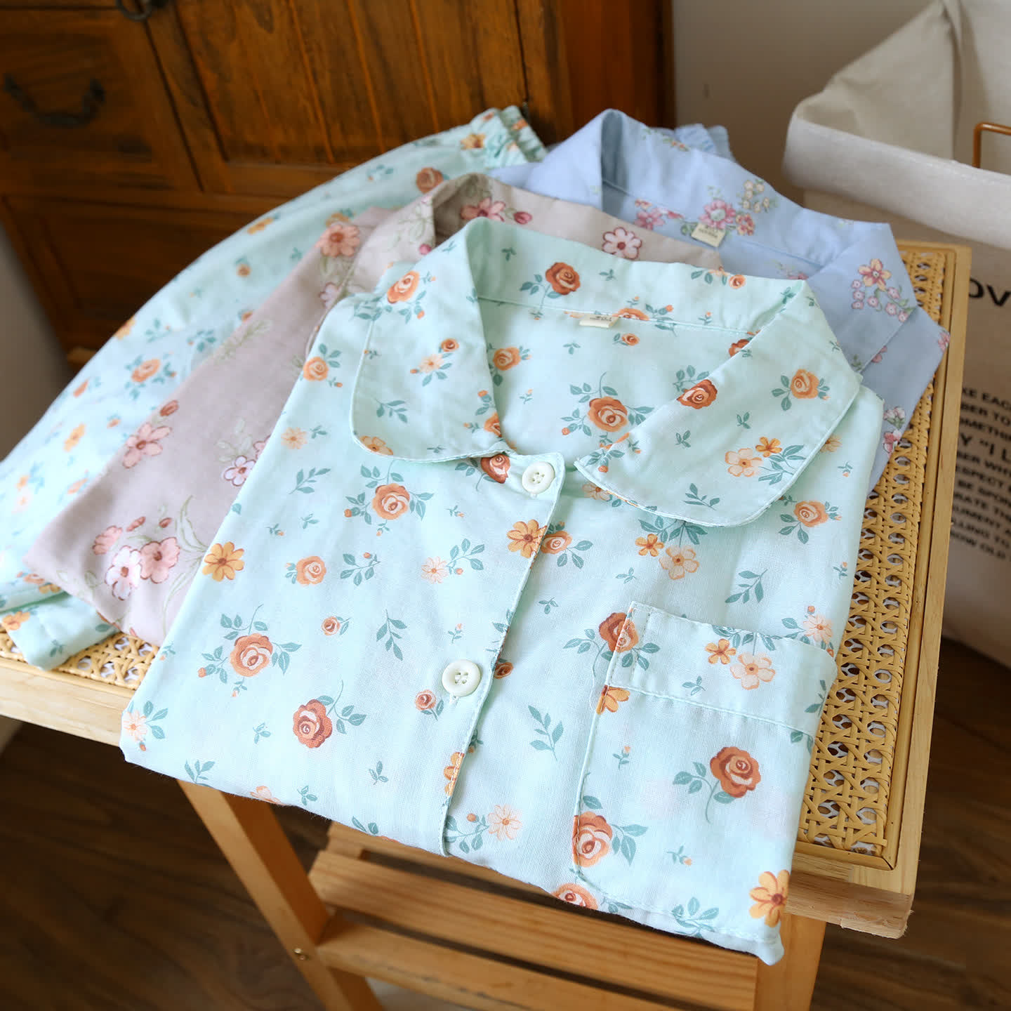 Ensemble pyjama rustique en double gaze de coton à motif floral