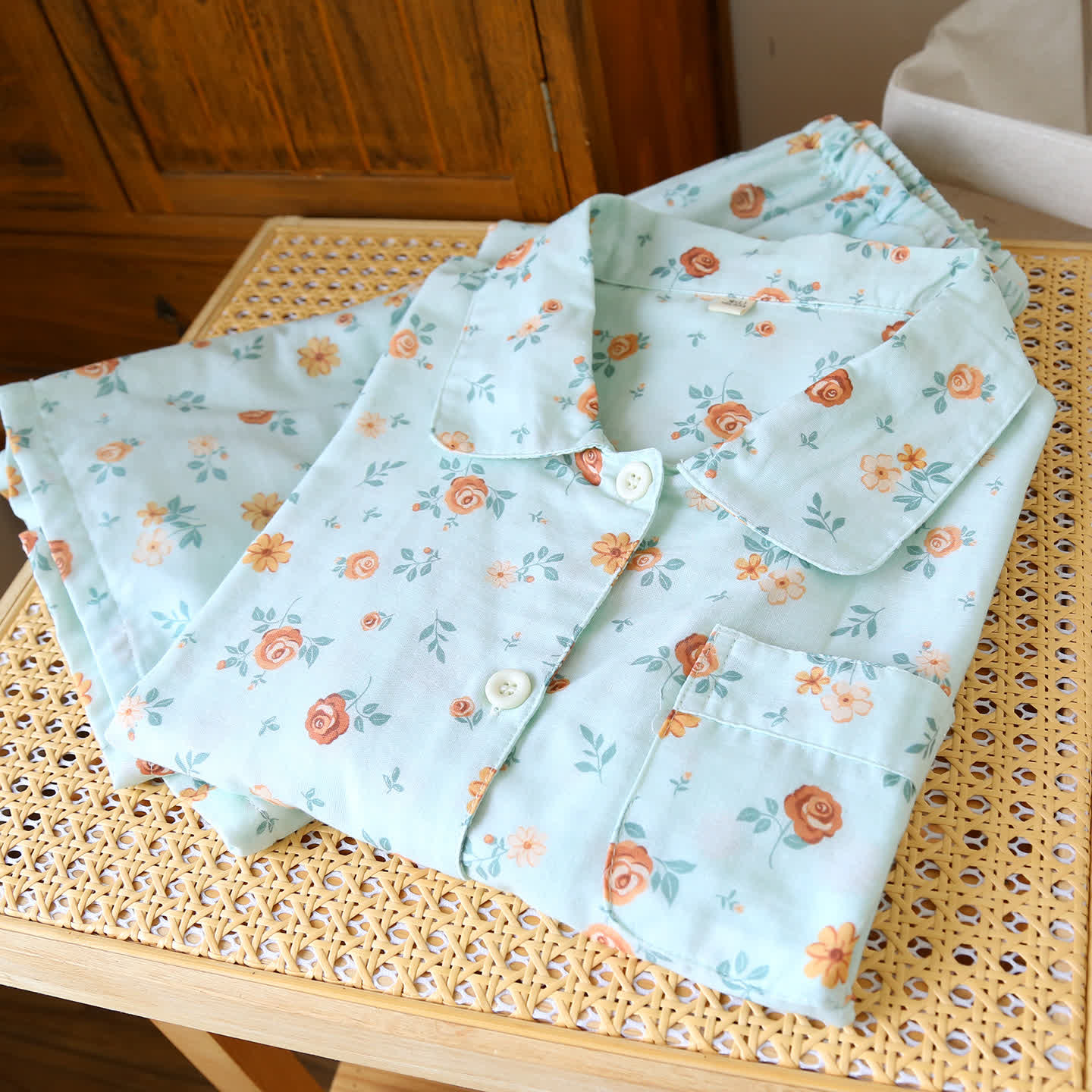 Ensemble pyjama rustique en double gaze de coton à motif floral