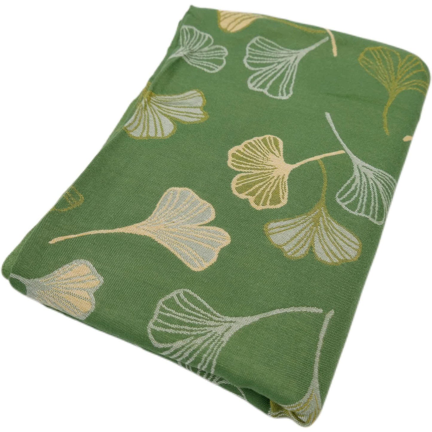 Couverture rafraîchissante d'été en feuilles de ginkgo vertes