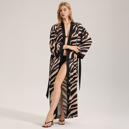 Peignoir kimono à manches longues avec imprimé zèbre