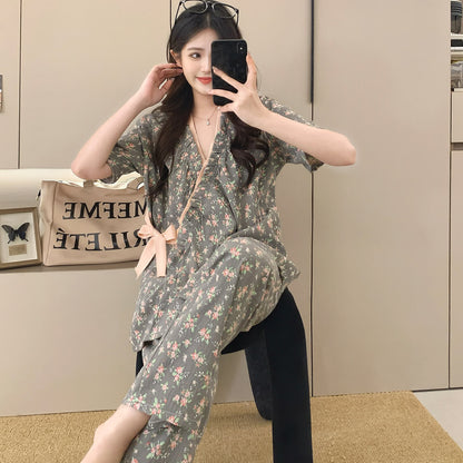 Ensemble de nuit kimono à motif rose et volants
