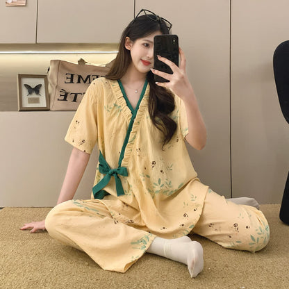Ensemble de nuit kimono à motif de feuilles et volants