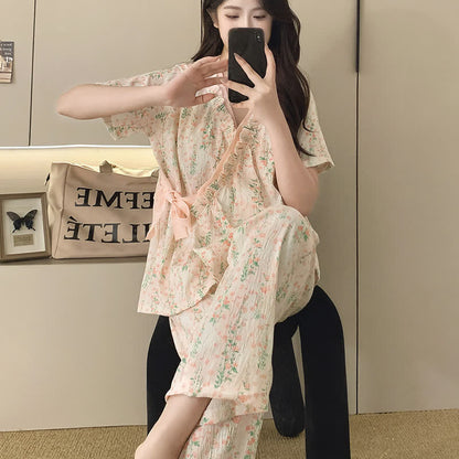 Ensemble de nuit kimono à motifs floraux et feuillus et volants