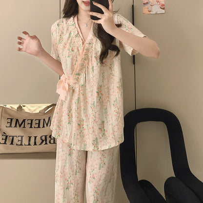 Ensemble de nuit kimono à motifs floraux et feuillus et volants