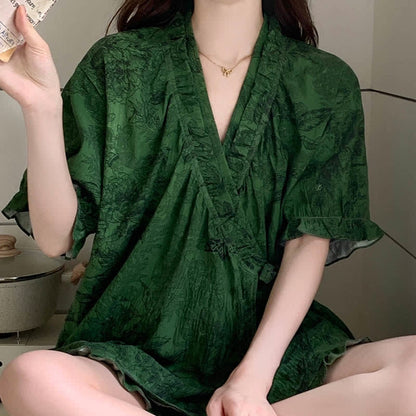 Ensemble pyjama élégant avec manches à volants et motif botanique