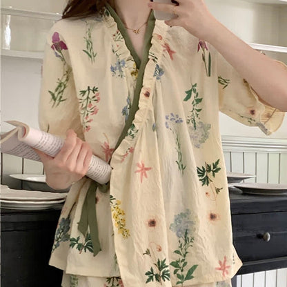 Ensemble pyjama à imprimé hortensia et manches à volants