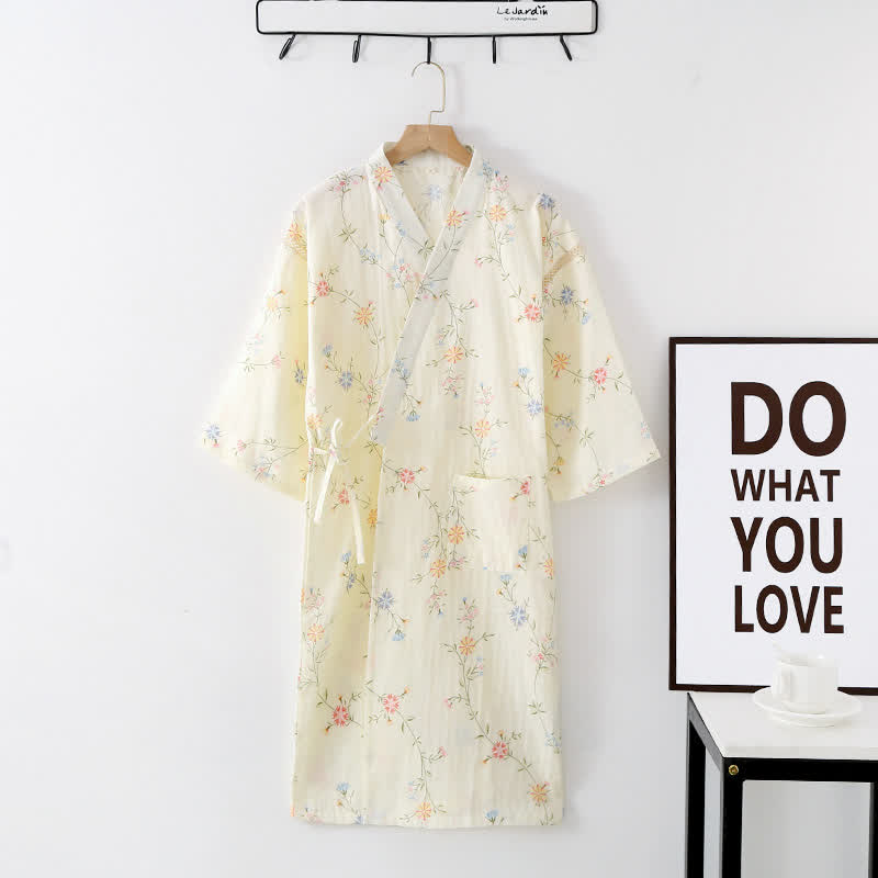 Kimono en gaze de coton fleuri