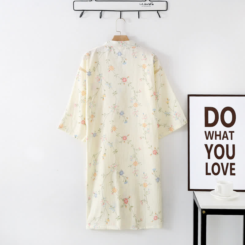 Kimono en gaze de coton fleuri