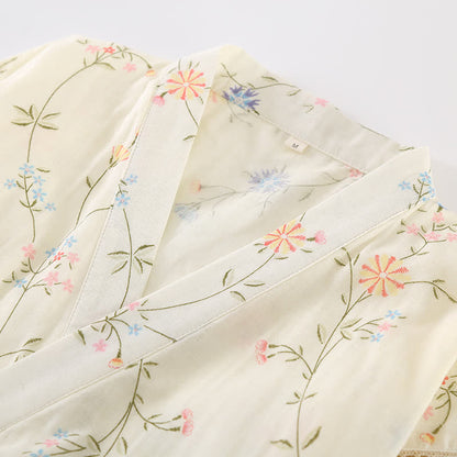 Kimono en gaze de coton fleuri