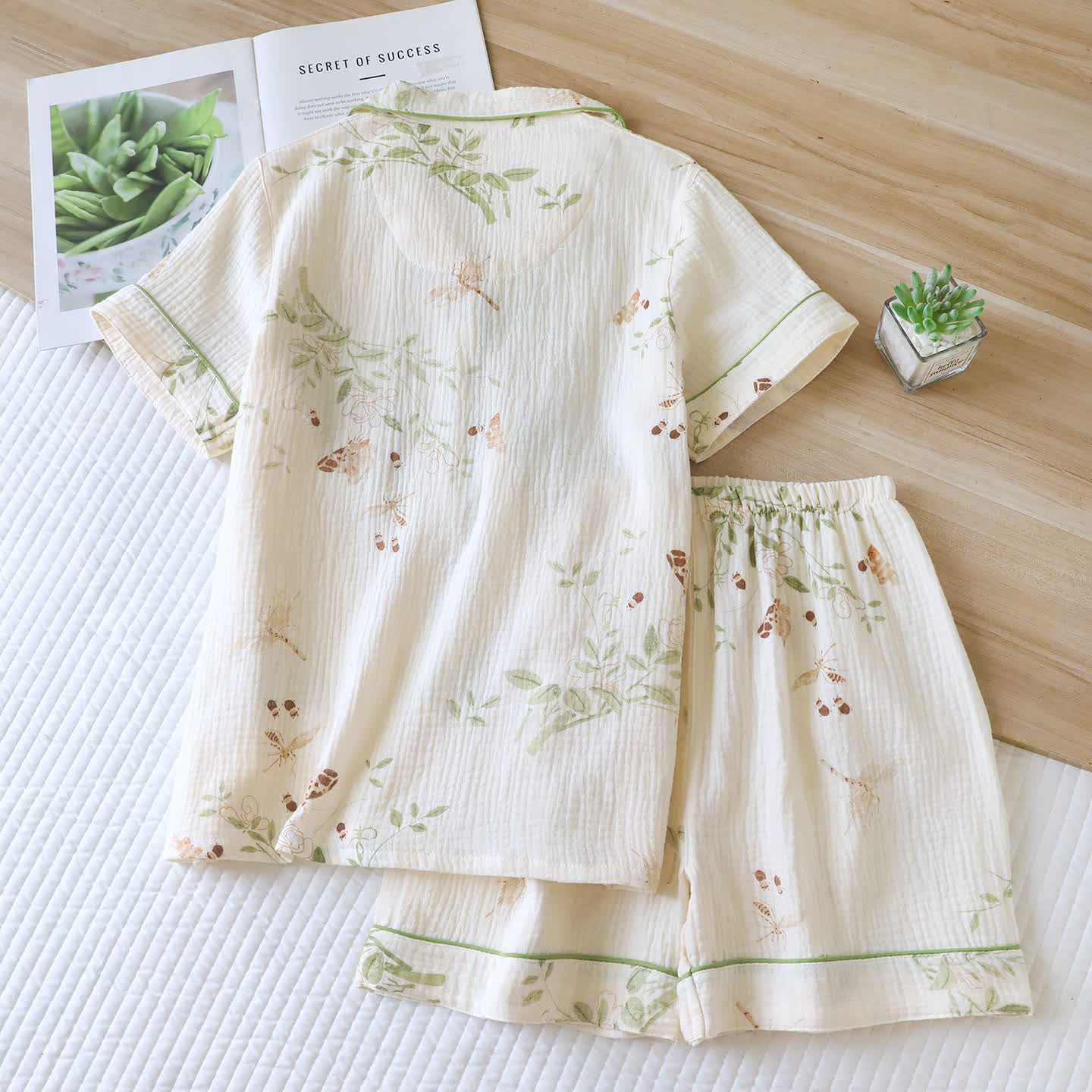 Ensemble pyjama en coton à motif papillon et feuille
