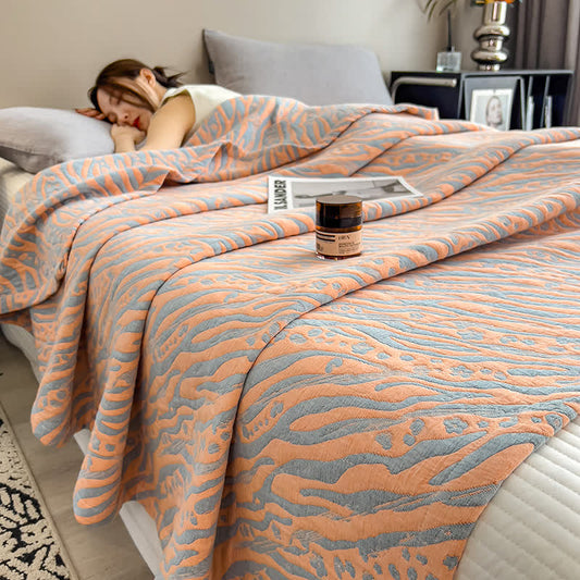 Couette en mousseline de coton à motif floral zébré