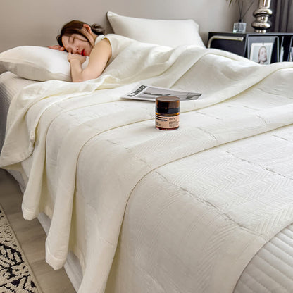 Couette en mousseline de coton avec motif à rayures minimalistes