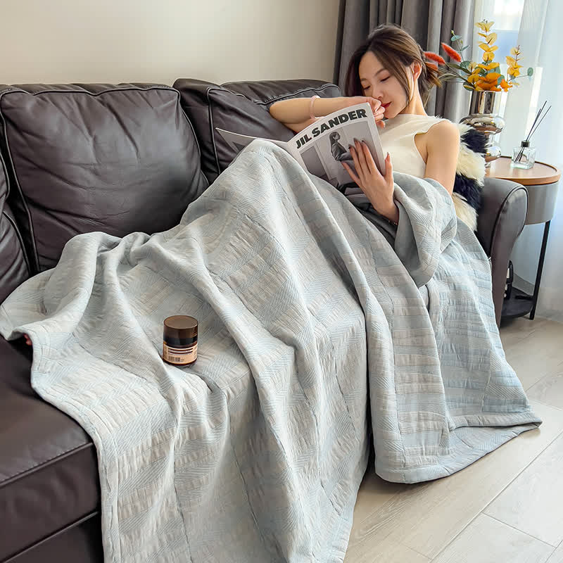 Couette en mousseline de coton avec motif à rayures minimalistes