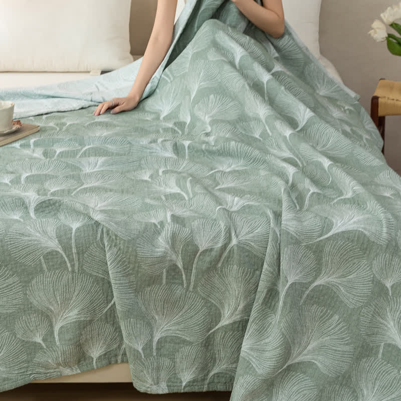 Couette artistique en gaze de coton verte à motif ginkgo