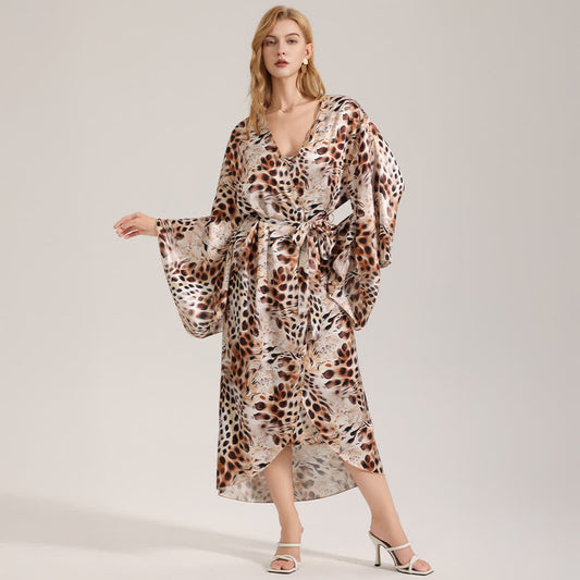 Peignoir kimono artistique marron à imprimé léopard