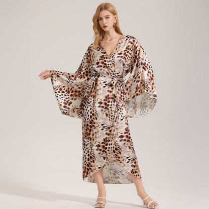 Peignoir kimono artistique marron à imprimé léopard