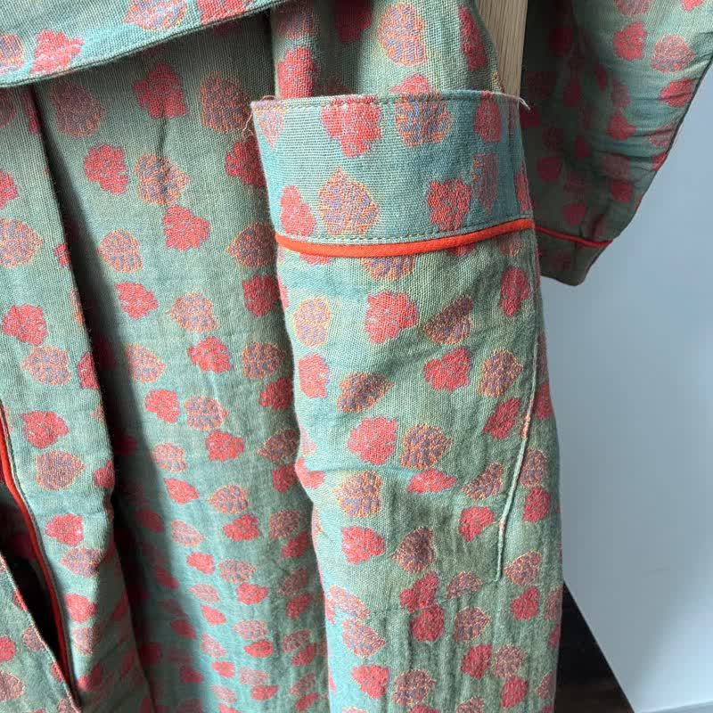 Kimono en coton orange à imprimé monstera