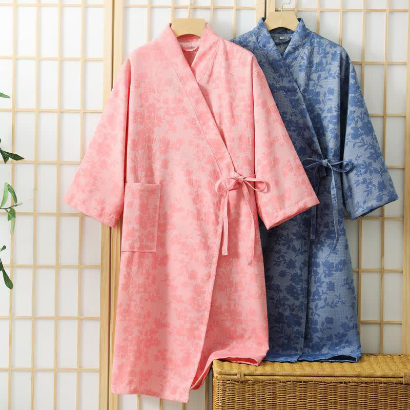 Peignoir kimono discret à motif floral et poche - image 1