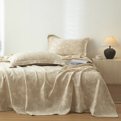 Couvre-lit en coton et lin beige à motif floral