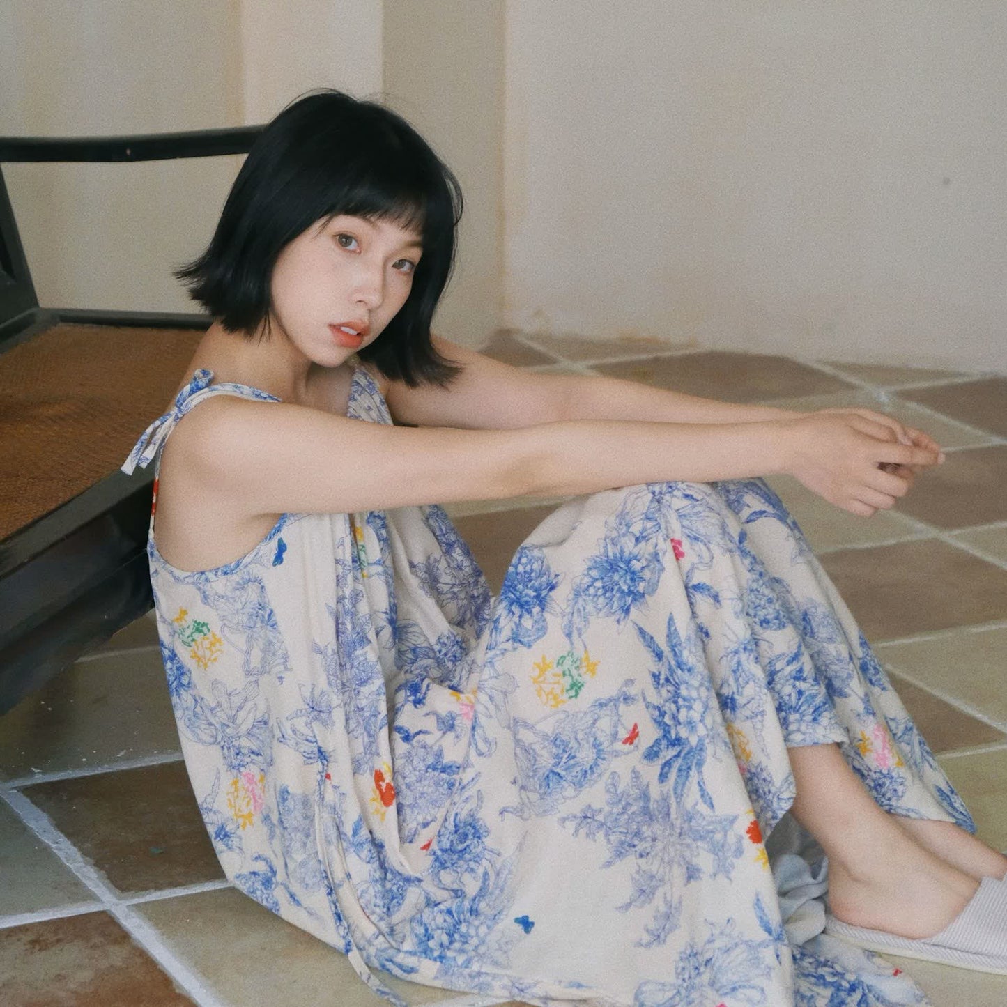 Chemise de nuit caraco en coton bleu à motif floral
