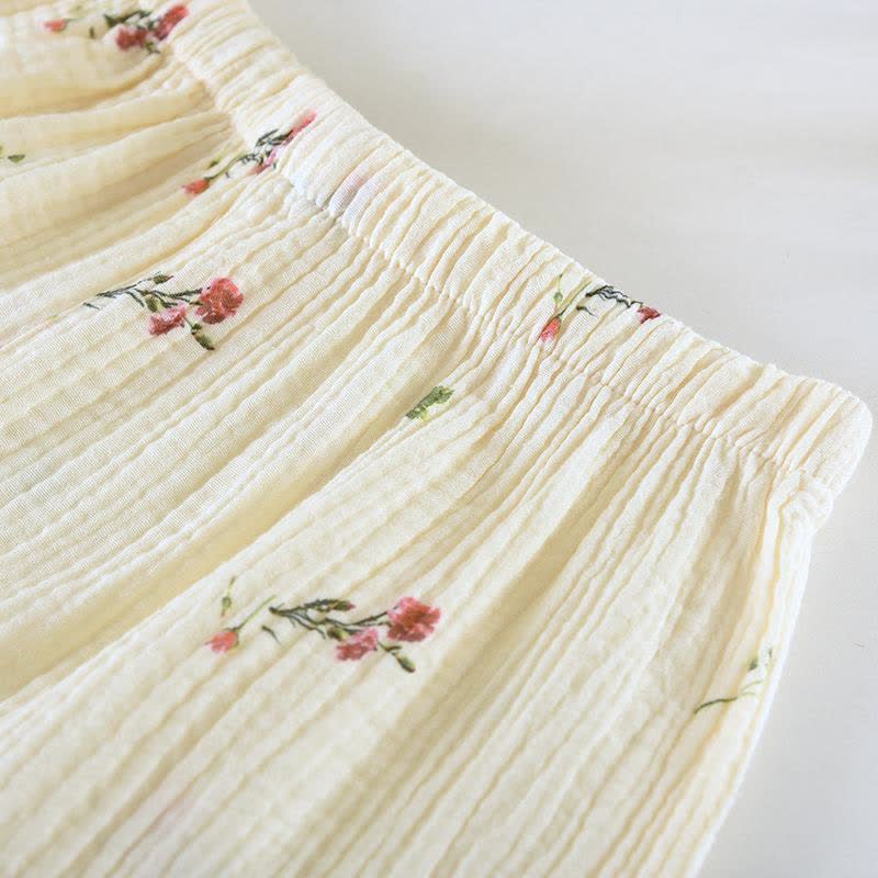 Ensemble de vêtements d'intérieur en gaze de coton beige œillet