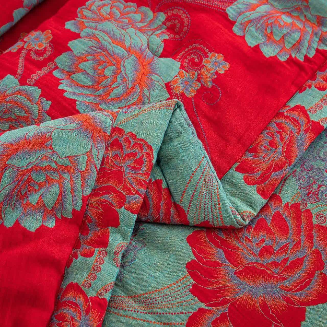 Couette jacquard en gaze de coton avec pivoines rouges